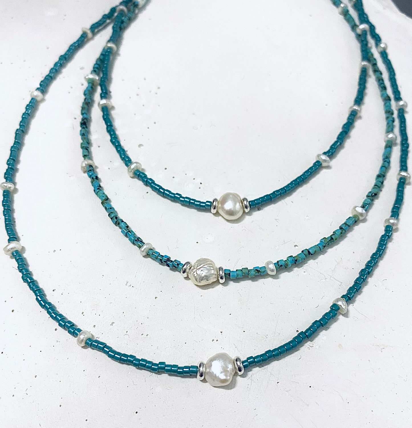 SUMMER CHOKER