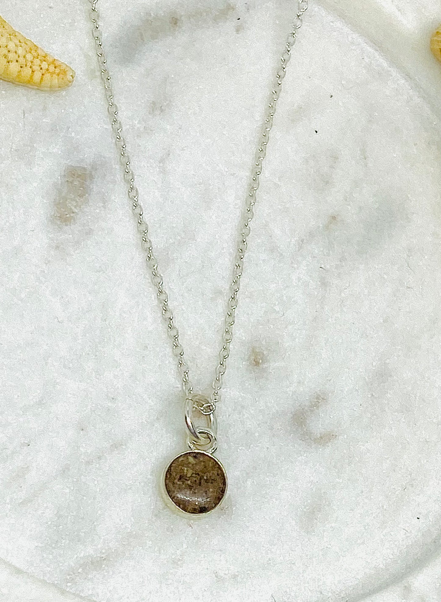 SAND NECKLACE