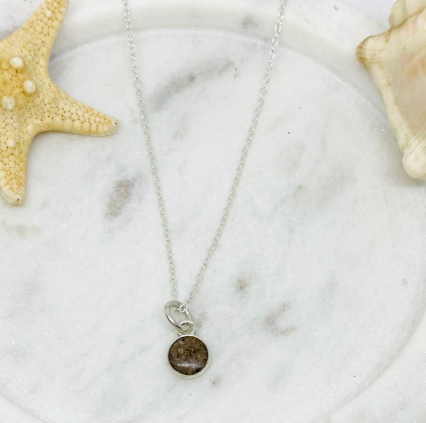 SAND NECKLACE